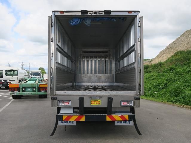 Hino RANGER 2019-08 8311143-5