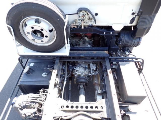 Hino RANGER 2023-05 8331998-28