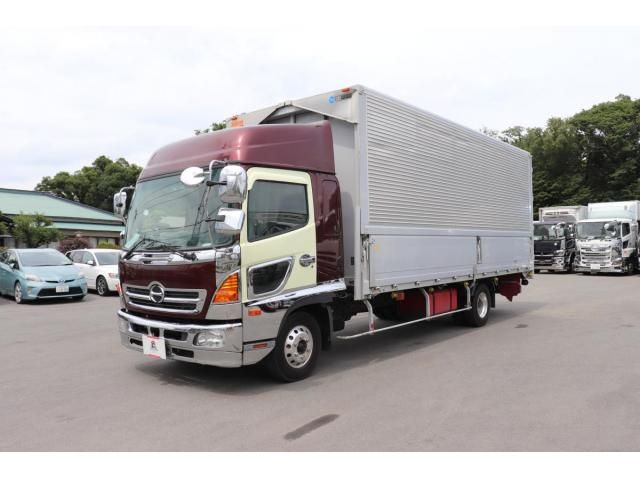 Hino RANGER 2017-06 8332011-0