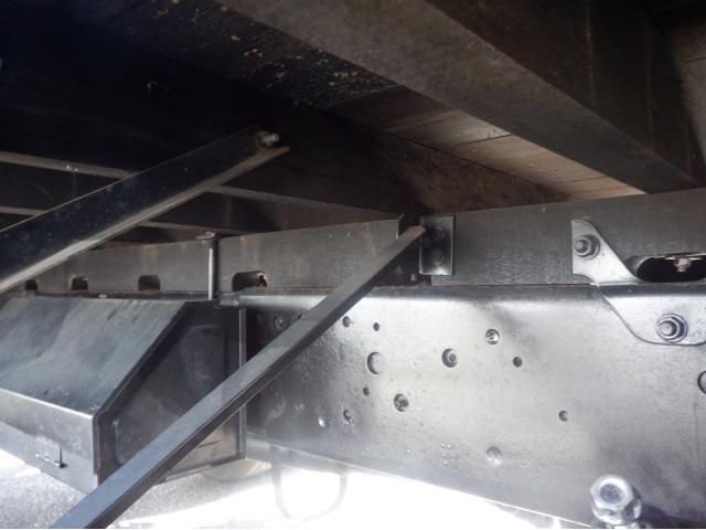 Hino RANGER 2011-08 8332013-21