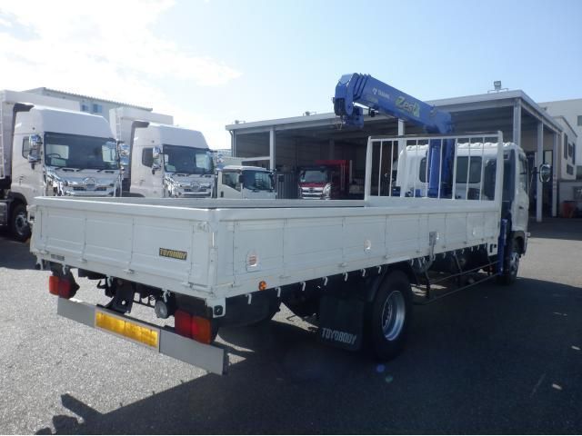 Hino RANGER 2011-08 8332013-4