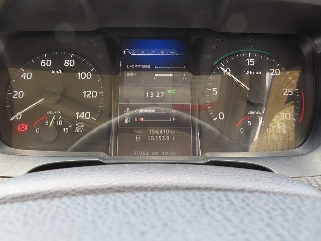 Hino RANGER 2018-03 8331990-18
