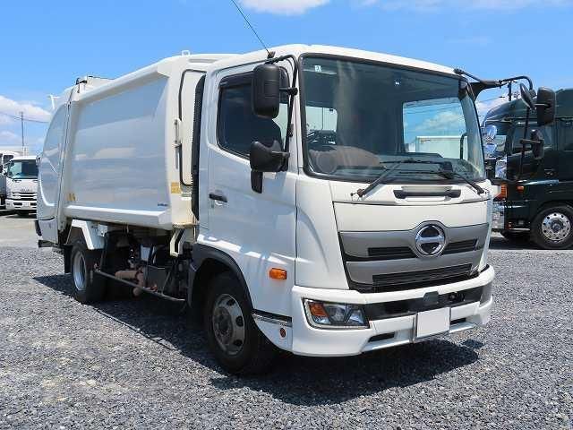 Hino RANGER 2018-03 8331990-1