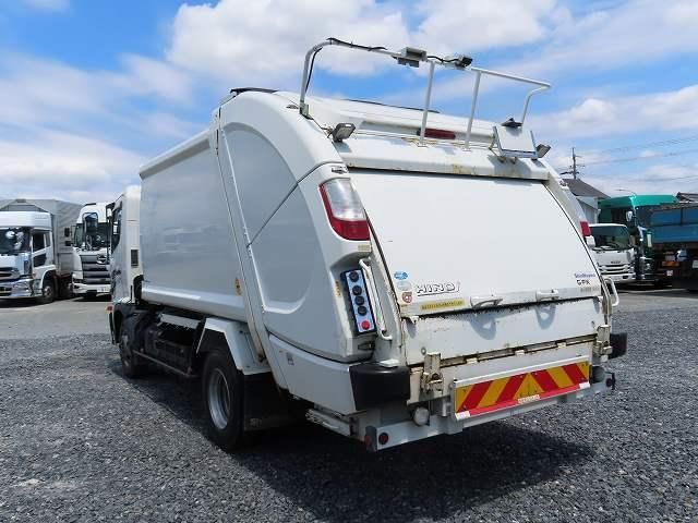 Hino RANGER 2018-03 8331990-3