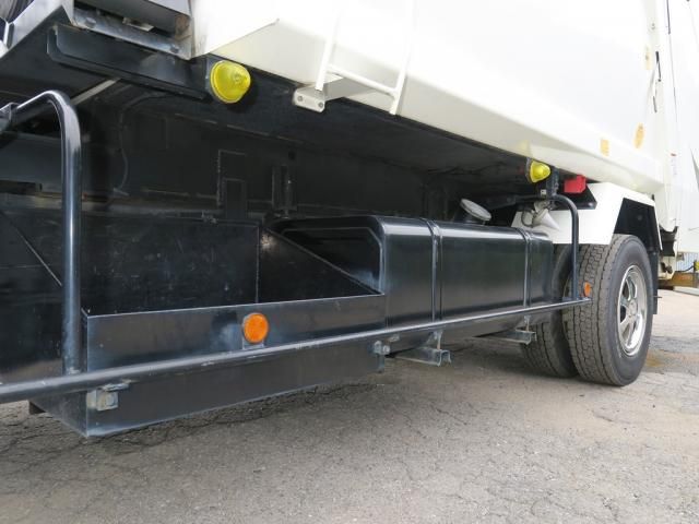 Hino RANGER 2016-11 8332001-17