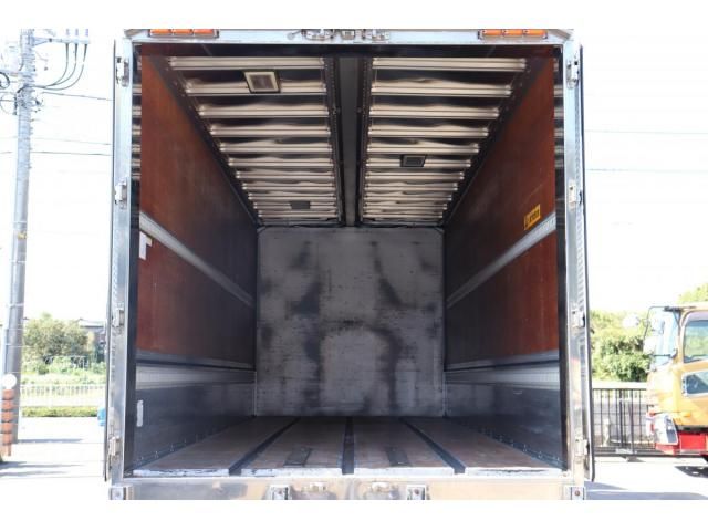 Hino RANGER 2011-03 8332025-6