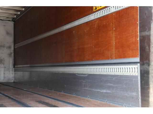 Hino RANGER 2011-03 8332025-7