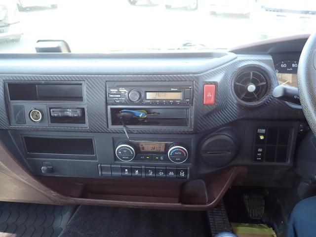Hino RANGER 2023-06 8331992-17