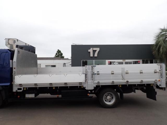 Hino RANGER 2018-09 8332007-18