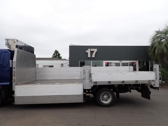 Hino RANGER 2018-09 8332007-20