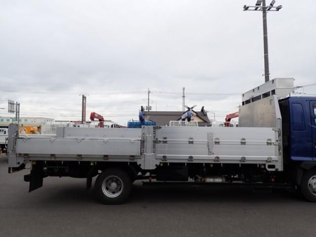 Hino RANGER 2018-09 8332007-25