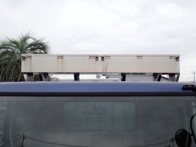 Hino RANGER 2018-09 8332007-8