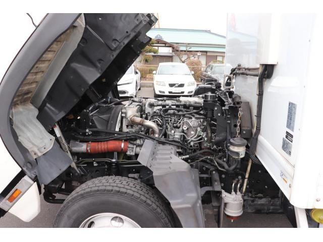 Hino RANGER 2017-07 8332002-24