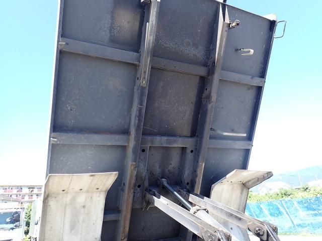 Hino RANGER 2017-03 8332020-17