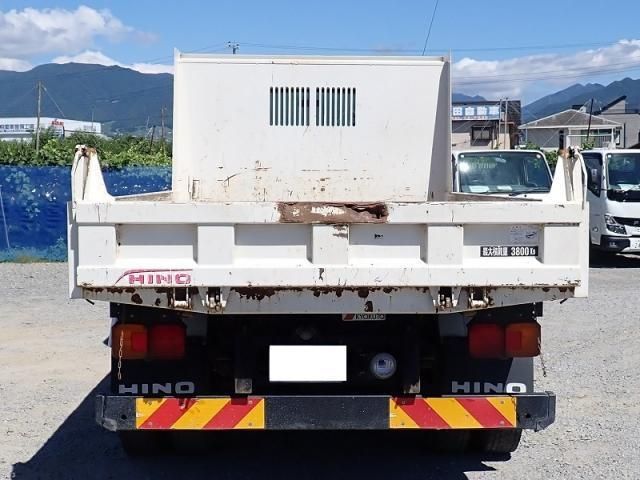 Hino RANGER 2017-03 8332020-5