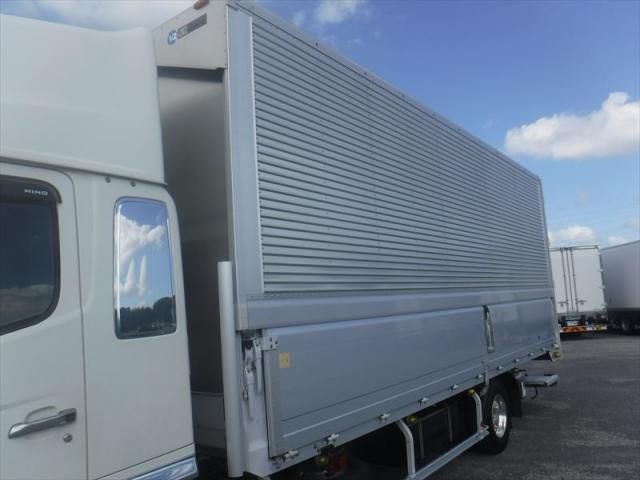 Hino RANGER 2018-03 8331995-3