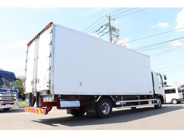 Hino RANGER 2014-03 8332023-5