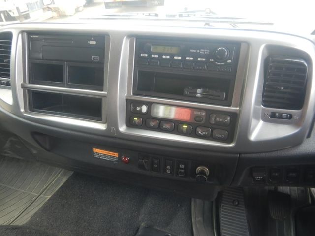 Hino RANGER 2013-06 8332012-11