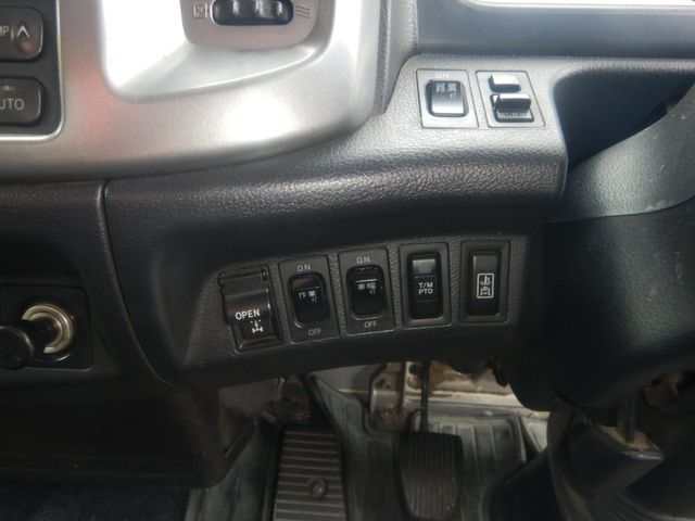 Hino RANGER 2013-06 8332012-13