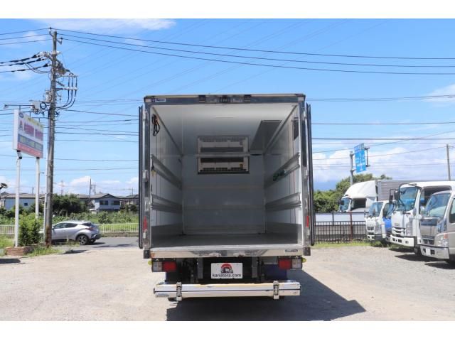 Hino RANGER 2018-10 8332009-8