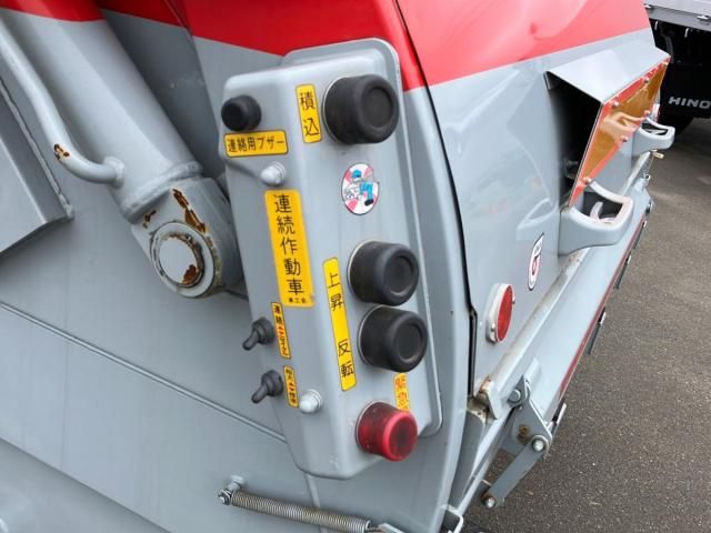 Hino RANGER 2005-06 8332021-20