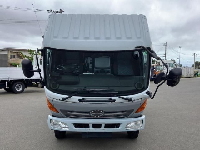 Hino RANGER 2005-06 8332021-22