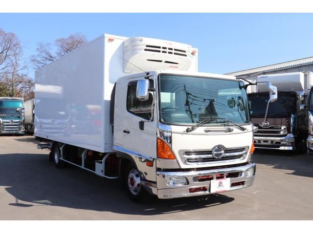 Hino RANGER 2015-06 8332008-0