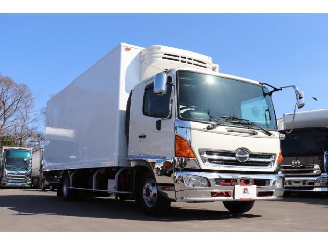 Hino RANGER 2015-06 8332008-1