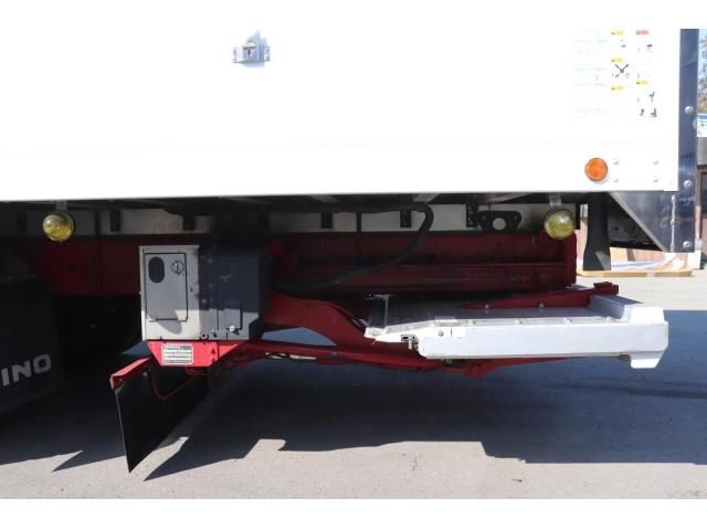 Hino RANGER 2015-06 8332008-6