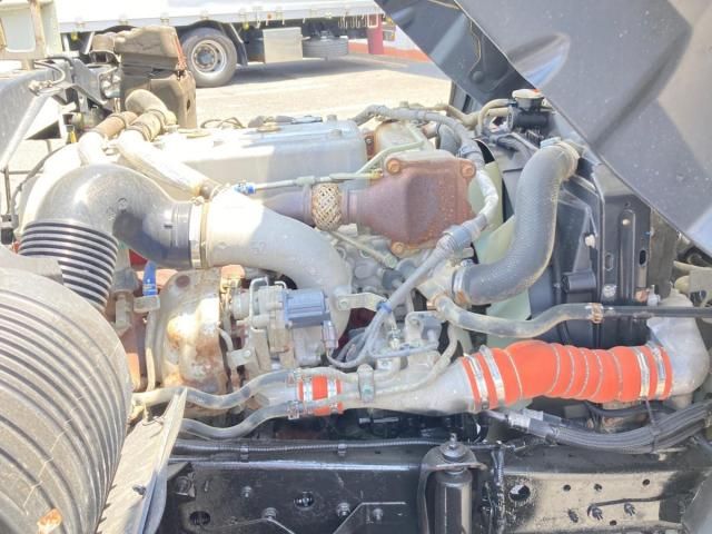 Hino RANGER 2021-08 8332010-17