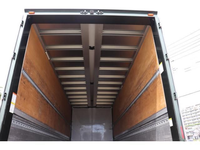 Hino RANGER 2019-06 8331993-8