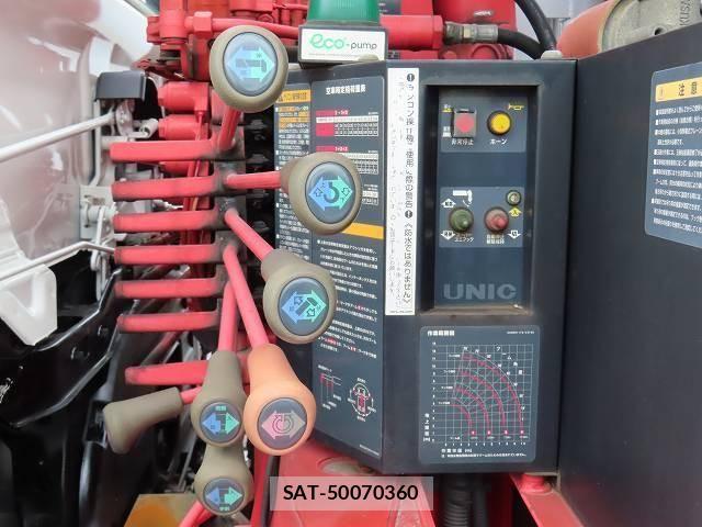 Hino RANGER 2014-02 8355462-11