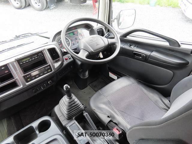 Hino RANGER 2014-02 8355462-16