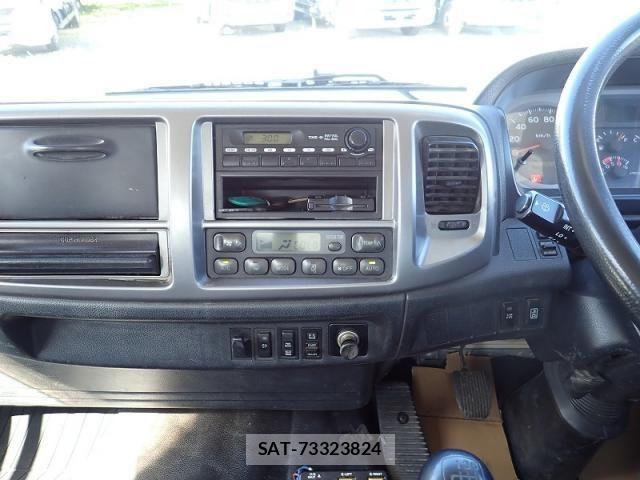 Hino RANGER 2015-09 8355463-14
