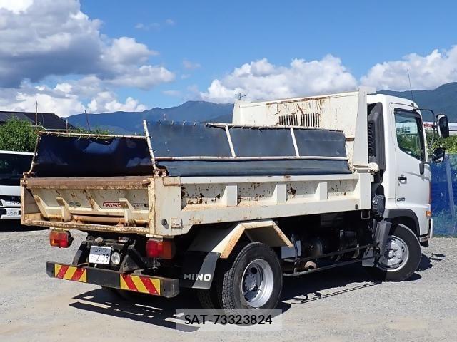 Hino RANGER 2015-09 8355463-2