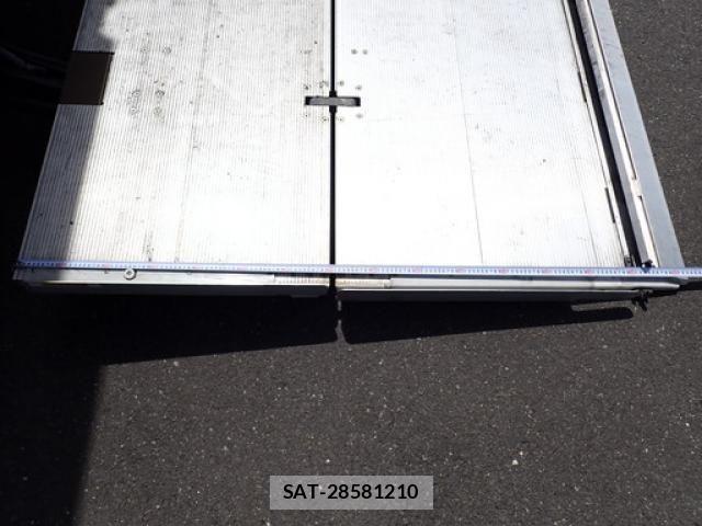 Hino RANGER 2019-03 8355459-19