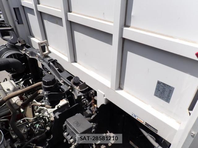 Hino RANGER 2019-03 8355459-27
