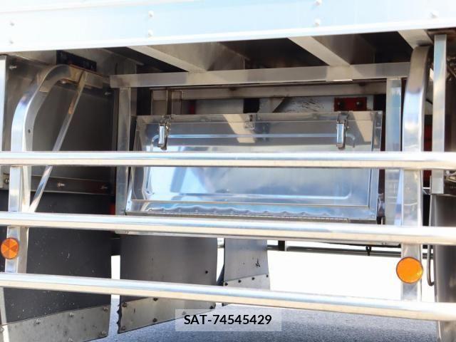 Hino RANGER 2022-07 8355458-22