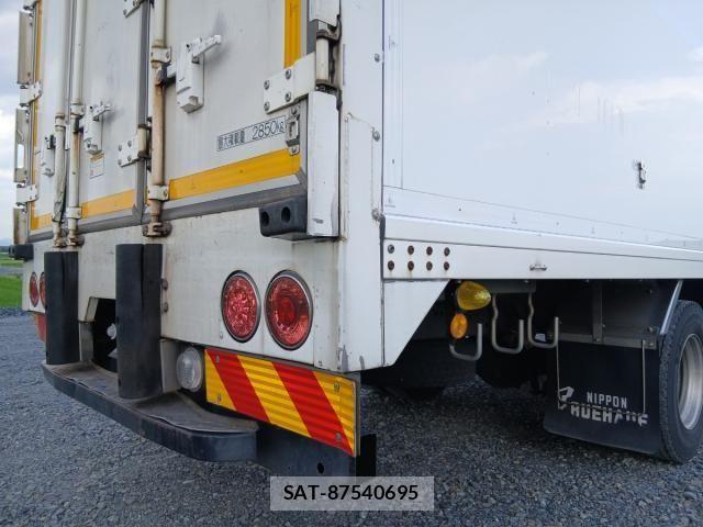 Hino RANGER 2016-01 8368307-21