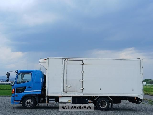 Hino RANGER 2016-01 8368305-14