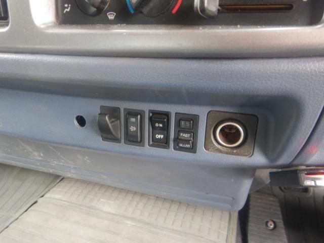 Hino RANGER 2007-02 8371333-13