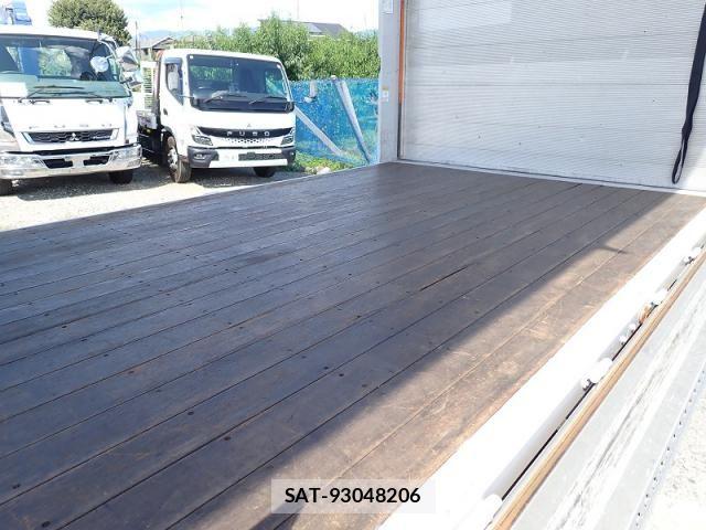 Hino RANGER 2017-05 8414650-10