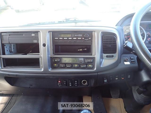 Hino RANGER 2017-05 8414650-16
