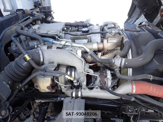 Hino RANGER 2017-05 8414650-23