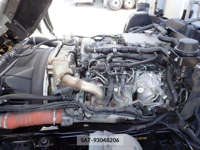 Hino RANGER 2017-05 8414650-24