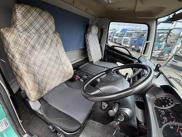 Hino RANGER 2011-03 8431823-15