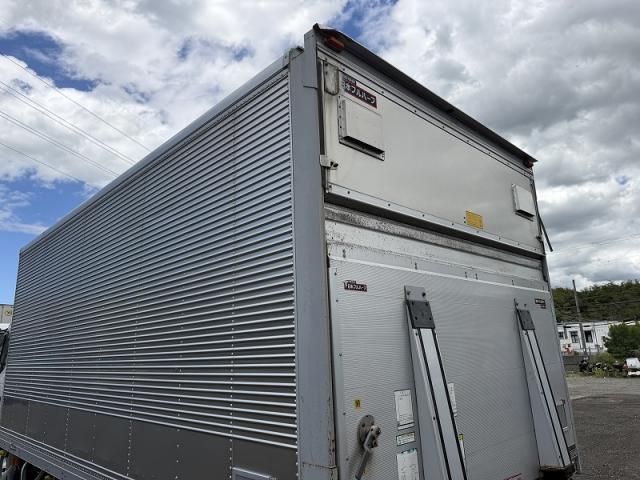 Hino RANGER 2015-01 8431824-27