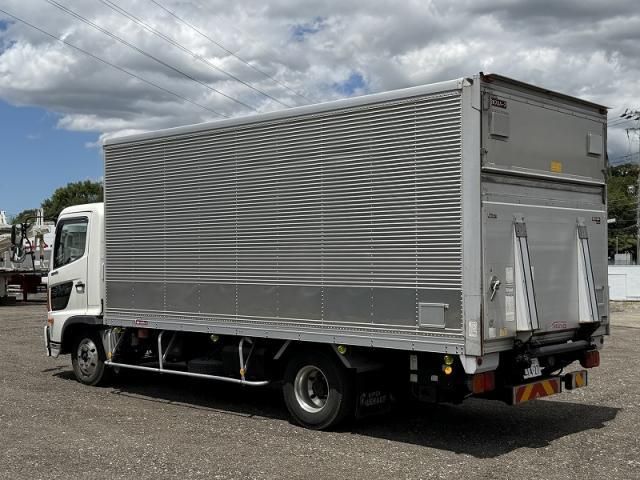 Hino RANGER 2015-01 8431824-7