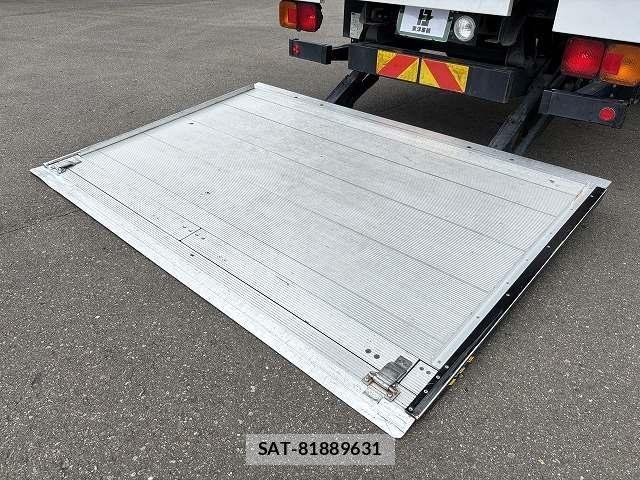 Hino RANGER 2015-04 8458275-11