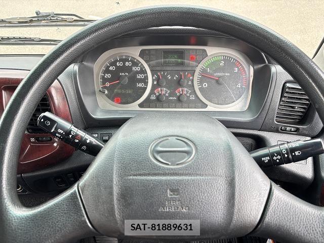 Hino RANGER 2015-04 8458275-13